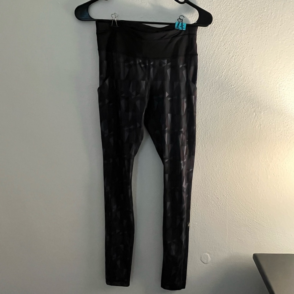 Lululemon Wunder Under Leggings | Geometric Triangle Print | Size 4